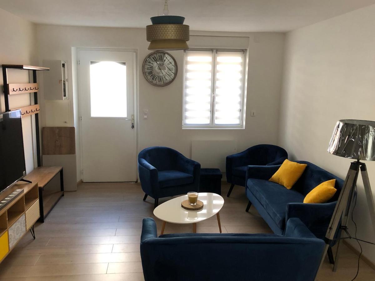 Une Maison Agreable Pour Se Detendre Saint-Quentin  Exterior foto