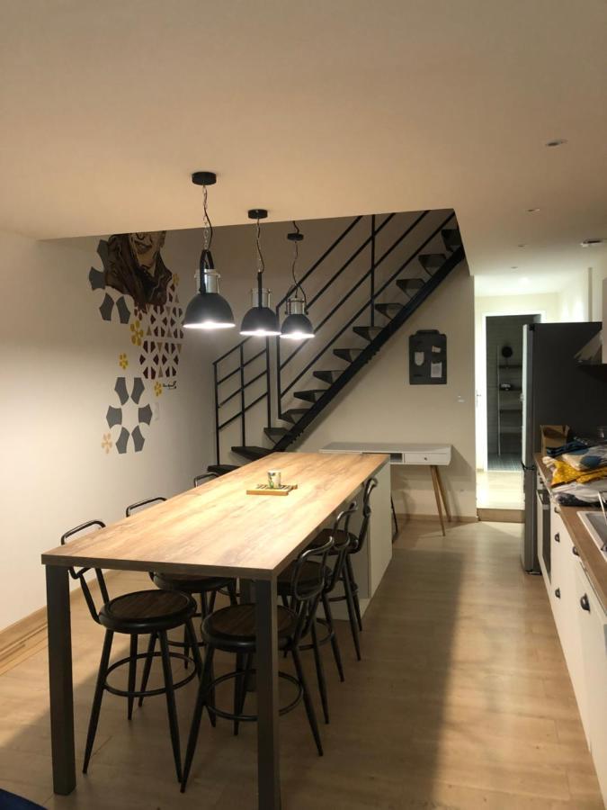 Une Maison Agreable Pour Se Detendre Saint-Quentin  Exterior foto